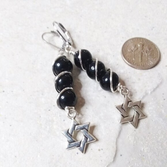 Black Six Pointed Star Earrings! Star of David! Hexagram! Goth! Wicca! Pagan! - Picture 1 of 6